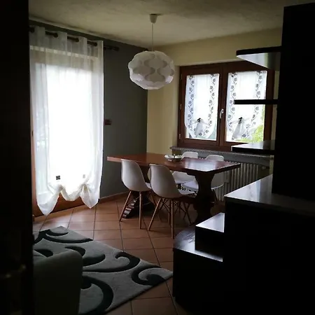 Casale Delle Alpi A Saint-pierre - 6 Km Da Aosta Apartment