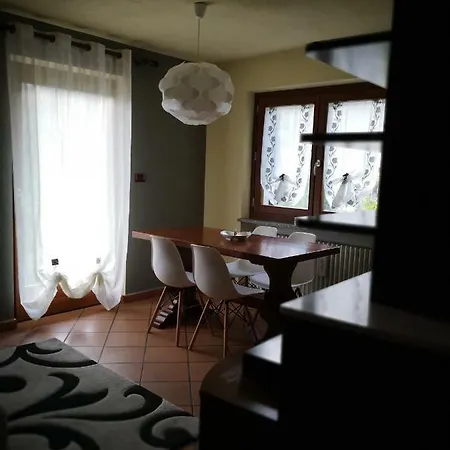 Casale Delle Alpi A Saint-pierre - 6 Km Da Aosta * סיינט-פייר
