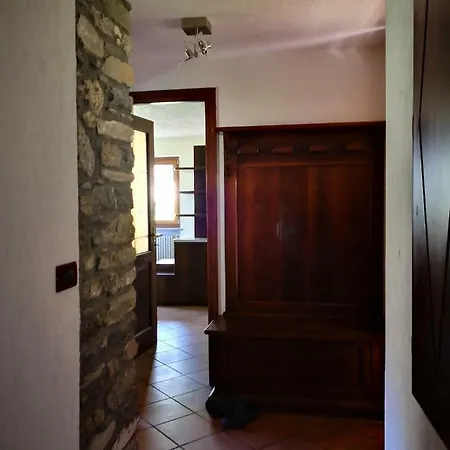 Casale Delle Alpi A Saint-pierre - 6 Km Da Aosta